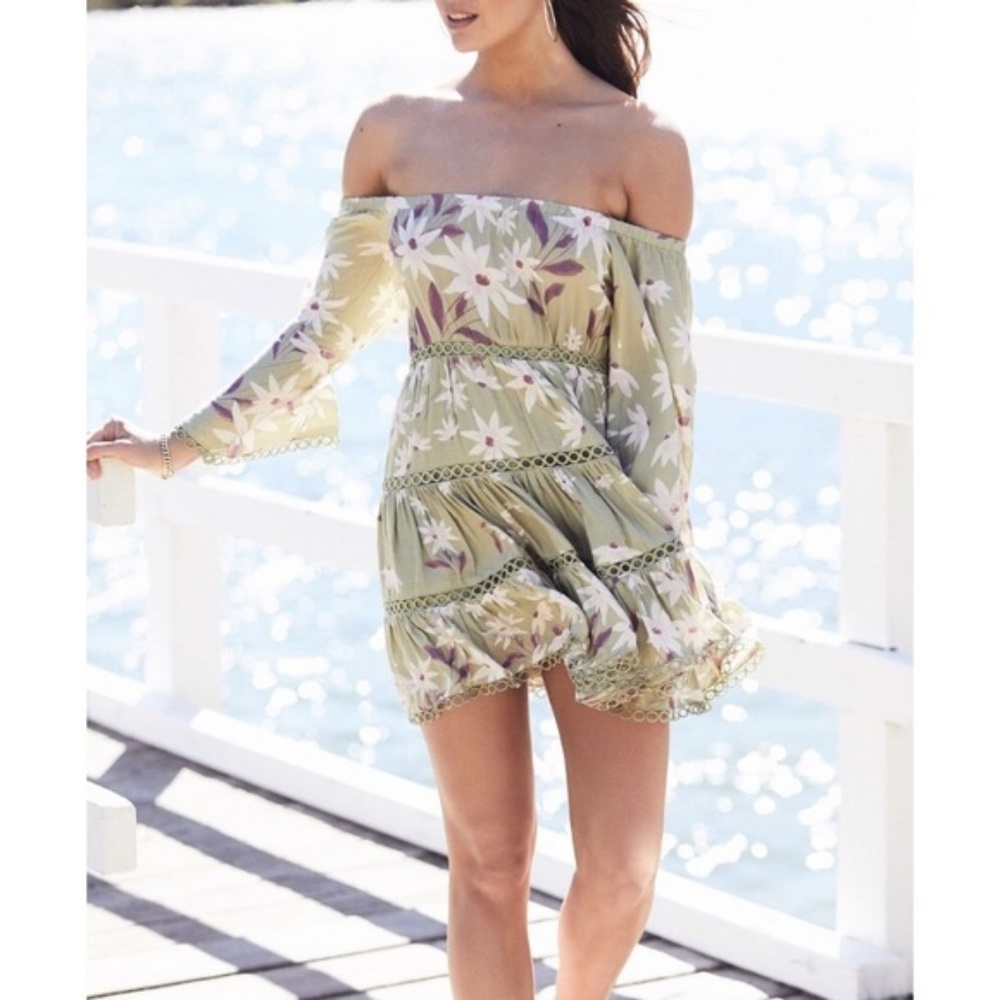 NWT LF Jaase Australian Off Shoulder Boho Dress